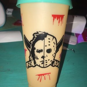 Coloring changing cup